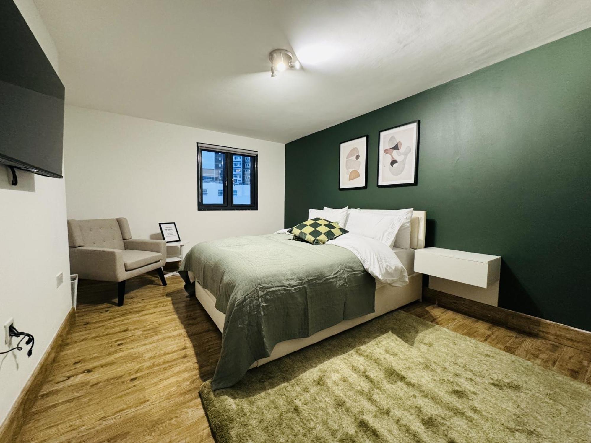 The Edge Ft3 Apartment