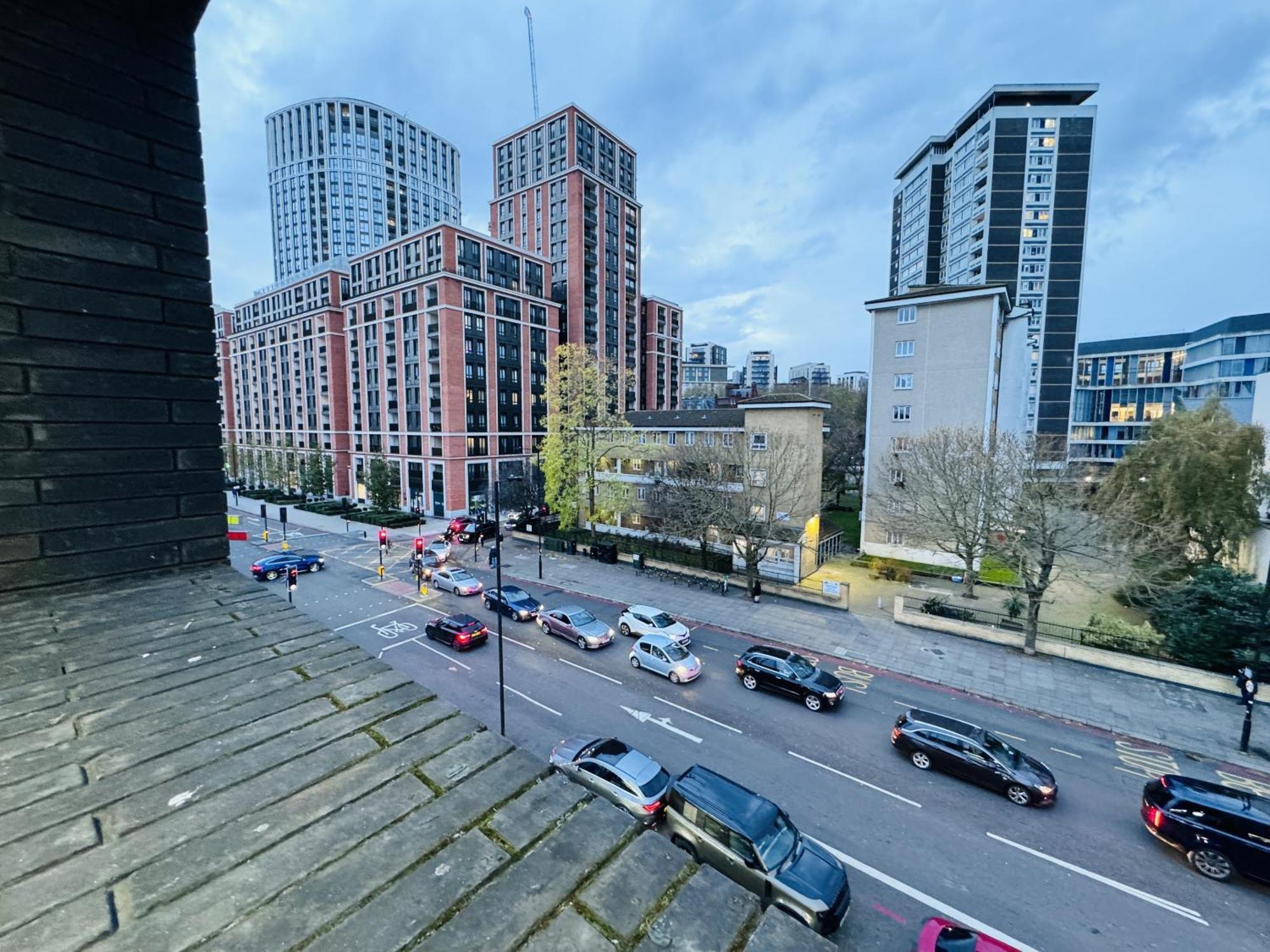 The Edge Ft3 Apartment *